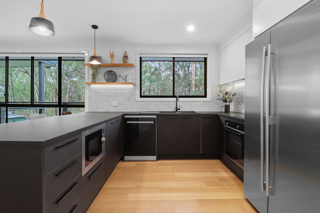 29 Alamar Crescent, Quakers Hill NSW 2763 - photo 6