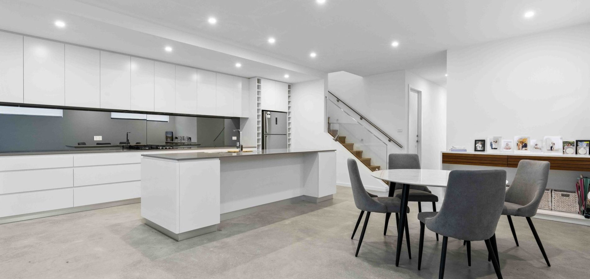 75B Runyon Avenue, Greystanes NSW 2145 - photo 2