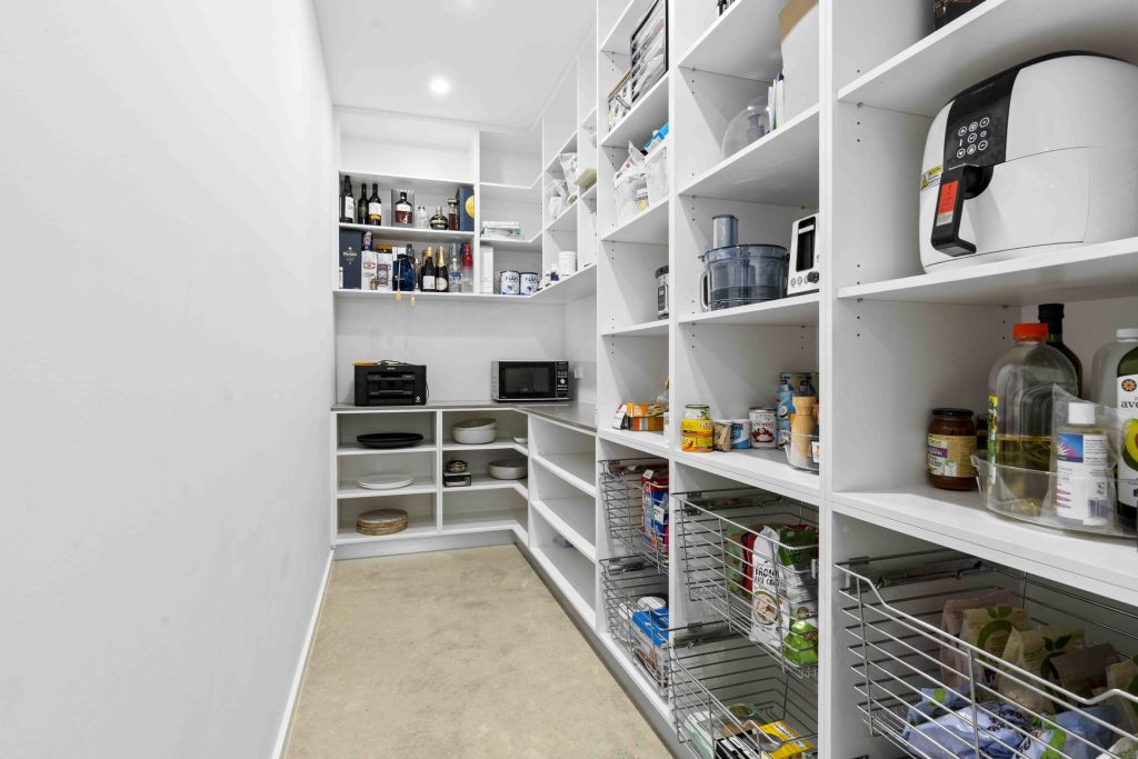 75B Runyon Avenue, Greystanes NSW 2145 - photo 4