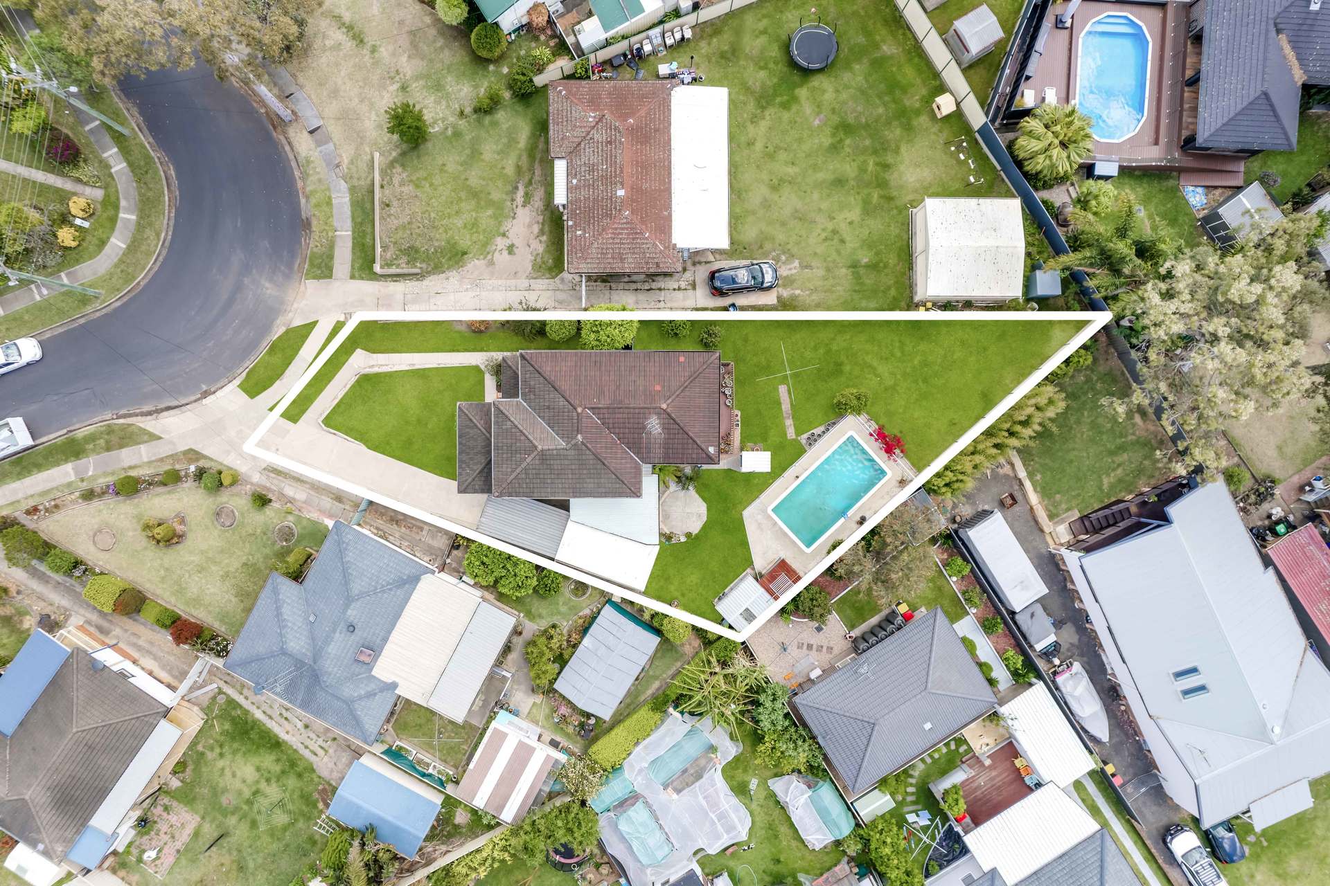 5 Charlton Road, Lalor Park NSW 2147 - photo 16