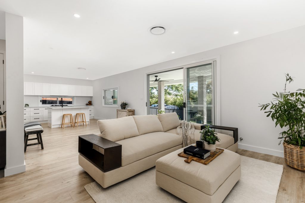 106 Madagascar Drive, Kings Park NSW 2148 - photo 4