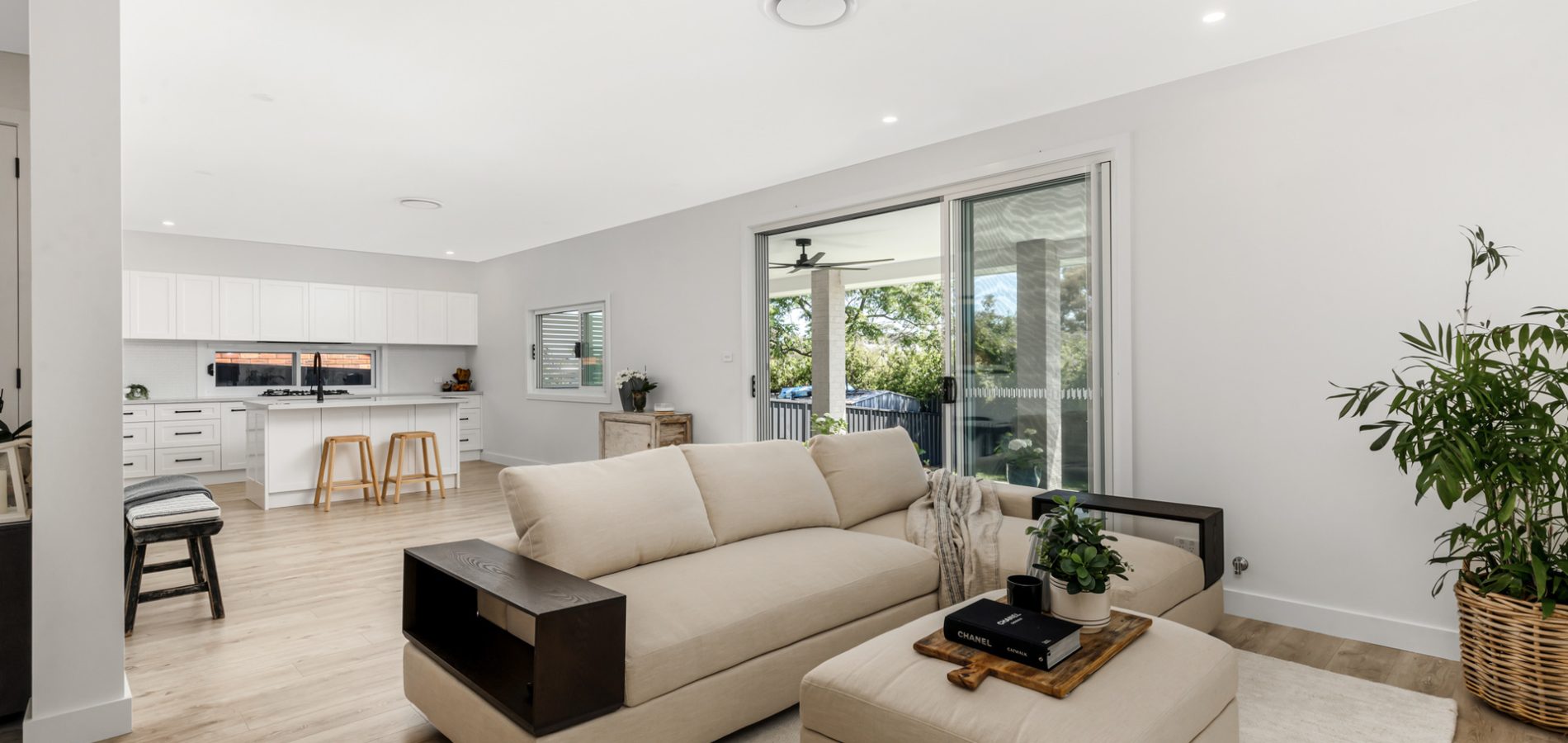 106 Madagascar Drive, Kings Park NSW 2148 - photo 4