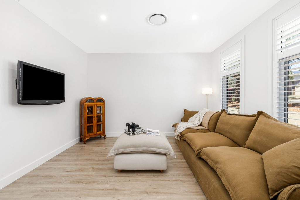 106 Madagascar Drive, Kings Park NSW 2148 - photo 5
