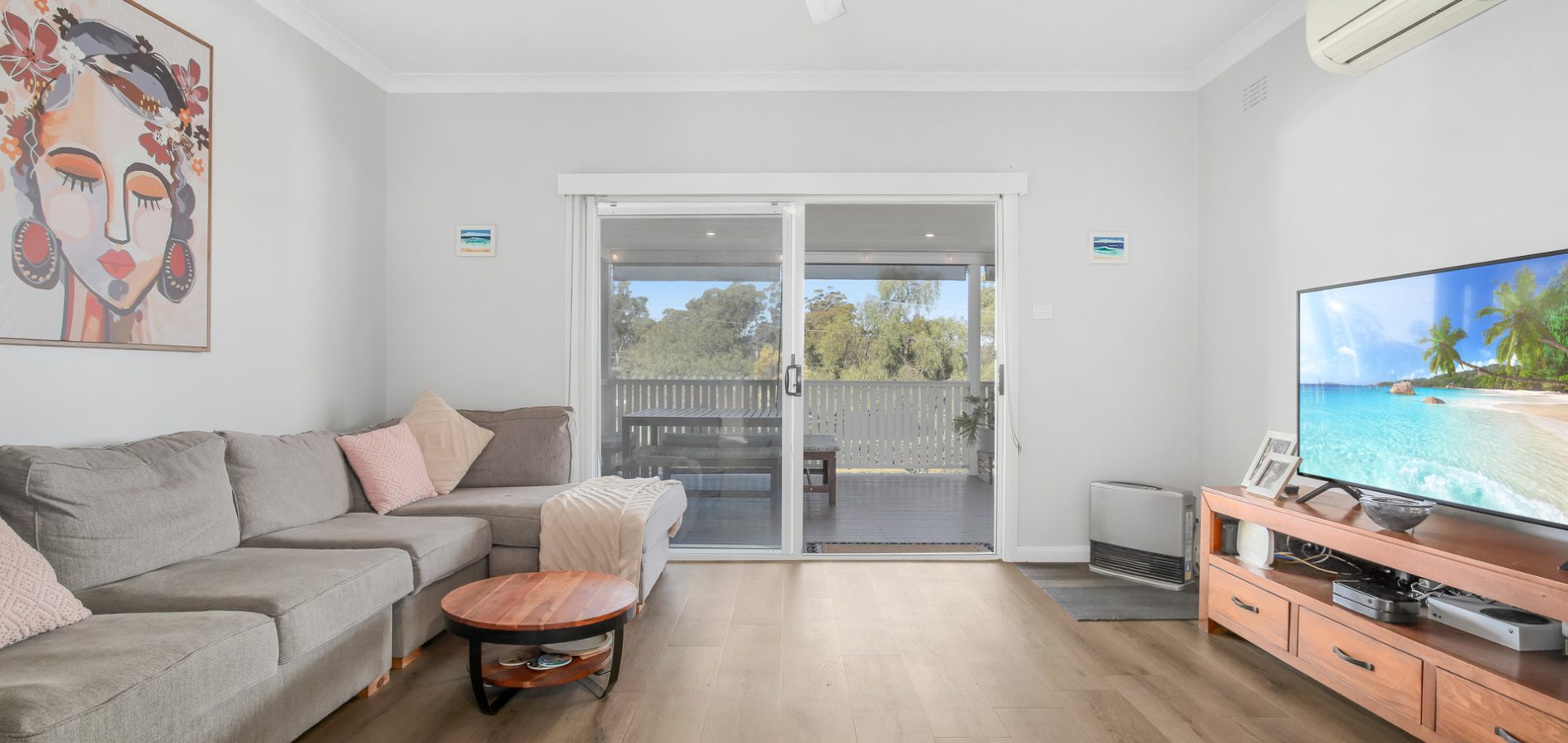 11 Monaro Street, Seven Hills NSW 2147 - photo 2