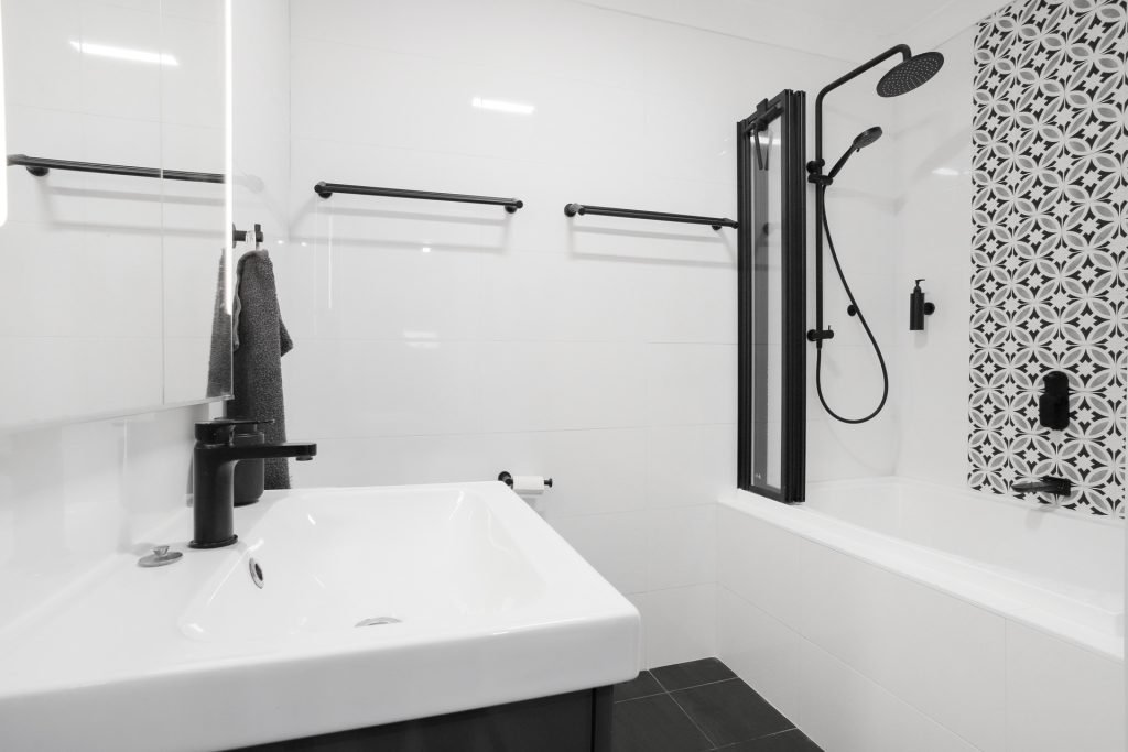 11 Monaro Street, Seven Hills NSW 2147 - photo 12