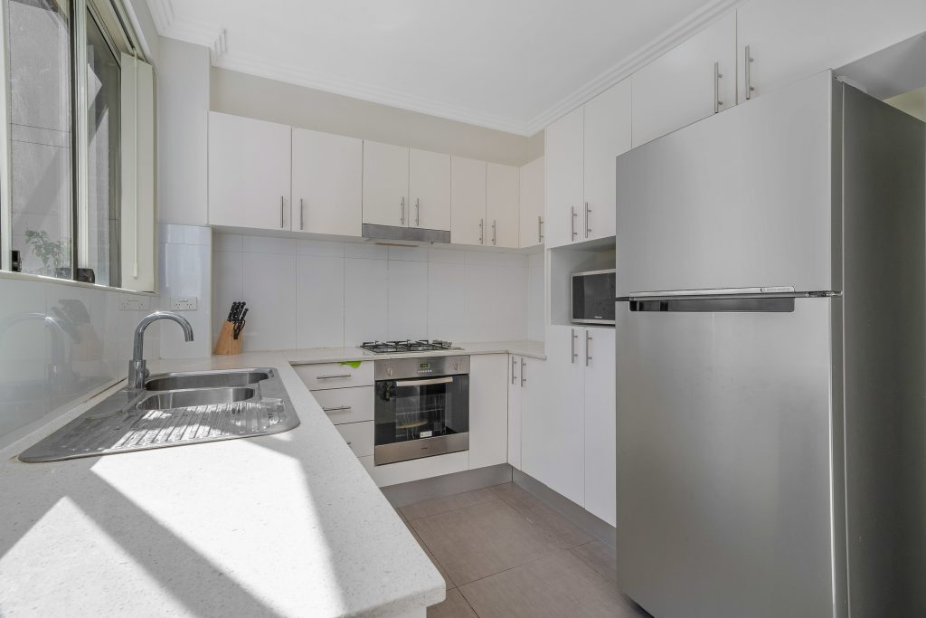 17/2 Civic Avenue, Pendle Hill NSW 2145 - photo 3