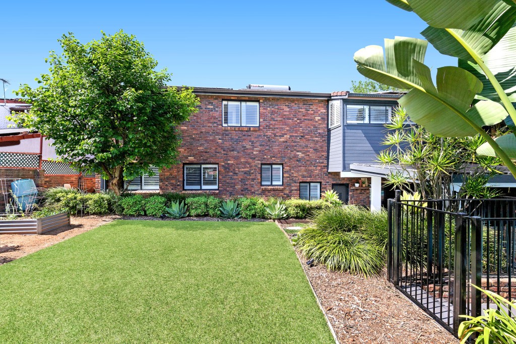 22 Coromandel Close, Baulkham Hills NSW 2153 - photo 14