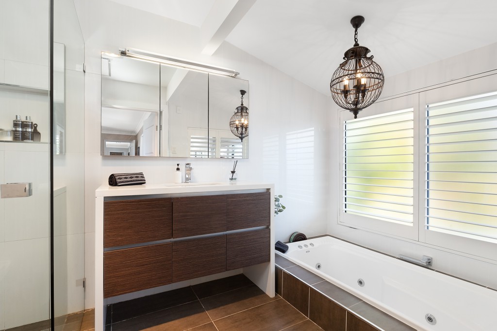 22 Coromandel Close, Baulkham Hills NSW 2153 - photo 9