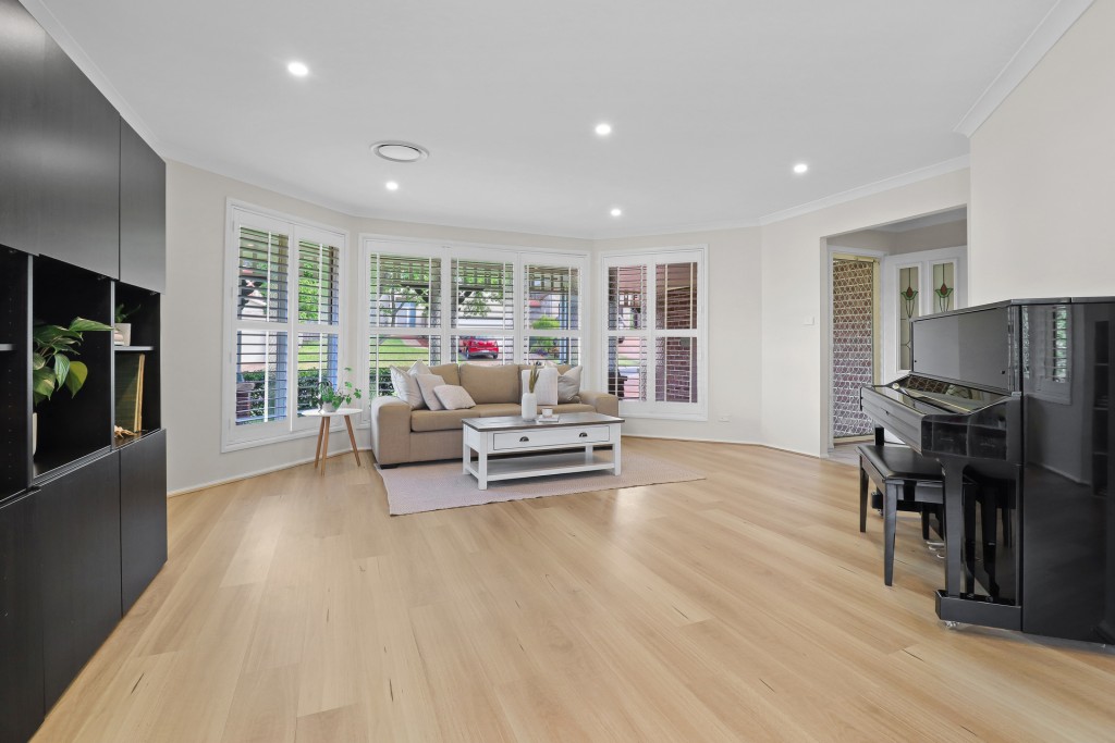 26 Perseus Circuit, Kellyville NSW 2155 - photo 2
