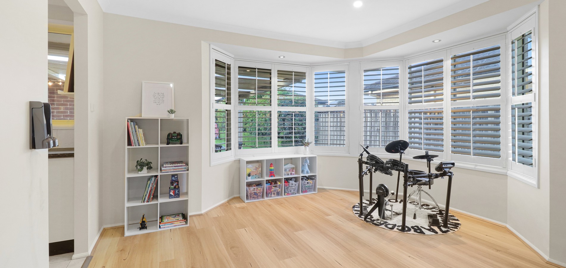 26 Perseus Circuit, Kellyville NSW 2155 - photo 3