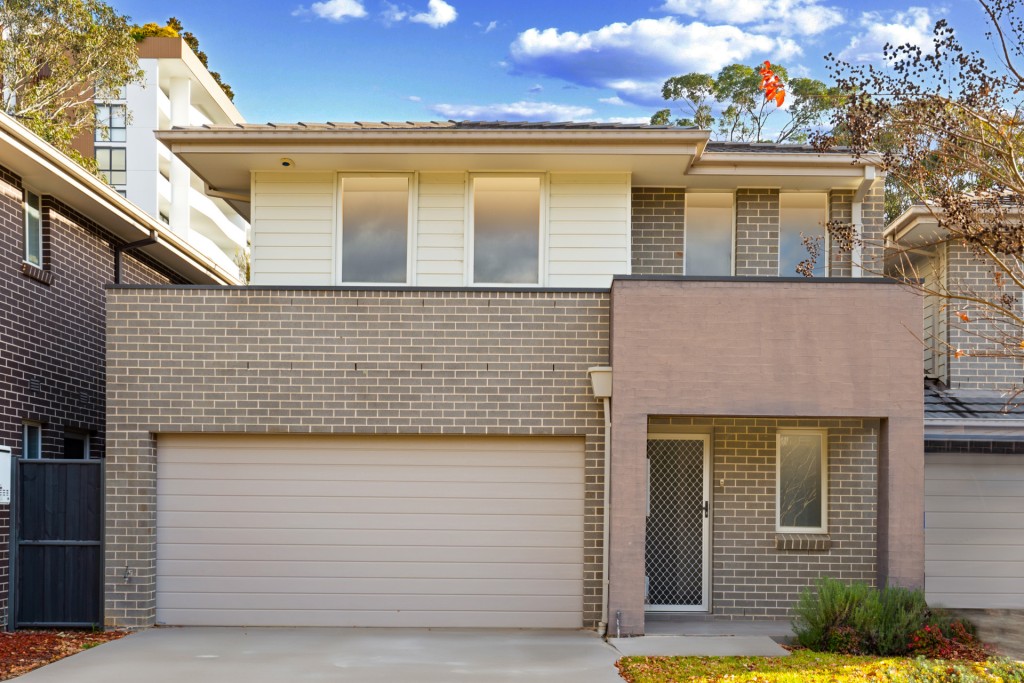 12 Horatio Avenue, Norwest NSW 2153 - McGrath West Group
