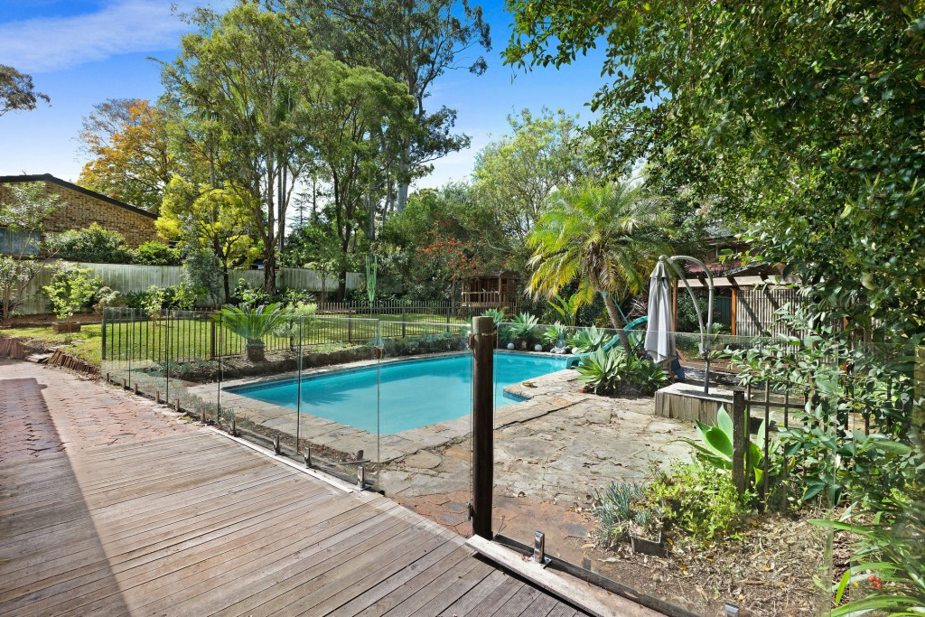 15C Dean Street, West Pennant Hills NSW 2125 - photo 2