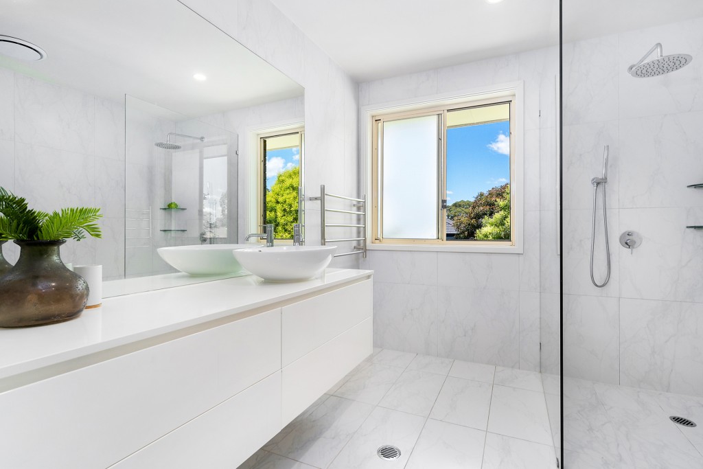 Sold - 29 Tellicherry Circuit - New Property in Beaumont Hills - Real Estate by Thomas Choy