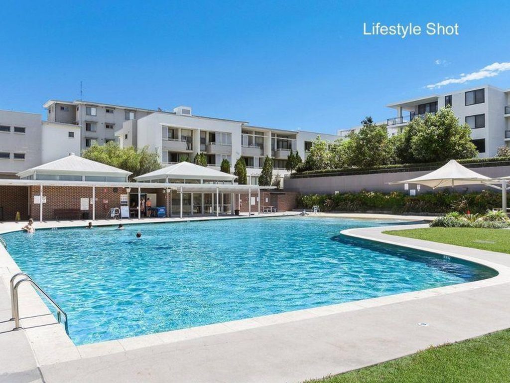 374/4 The Crescent, Wentworth Point NSW 2127 - photo 13