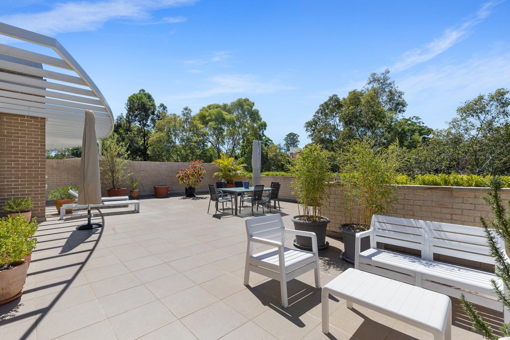 58/22 Mercer Street, Castle Hill NSW 2154 - photo 2
