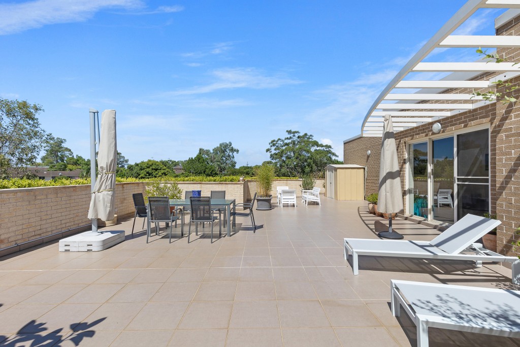 58/22 Mercer Street, Castle Hill NSW 2154 - photo 12