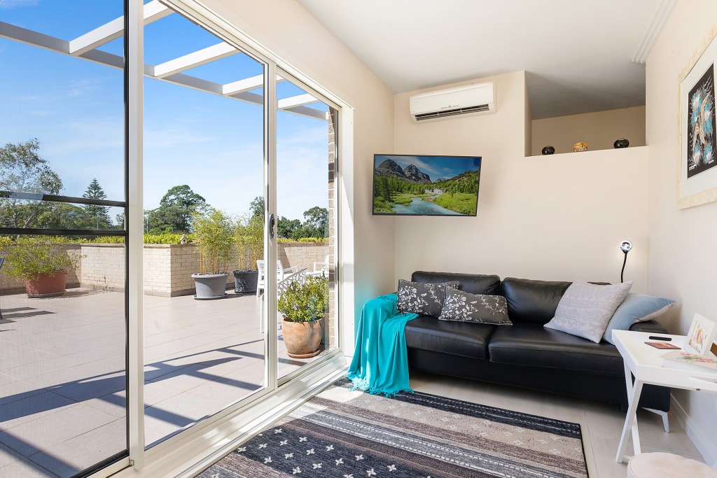58/22 Mercer Street, Castle Hill NSW 2154 - photo 7