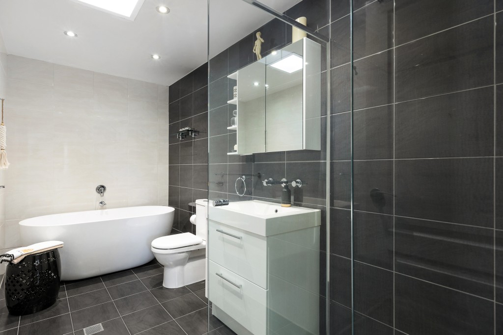58/22 Mercer Street, Castle Hill NSW 2154 - photo 10