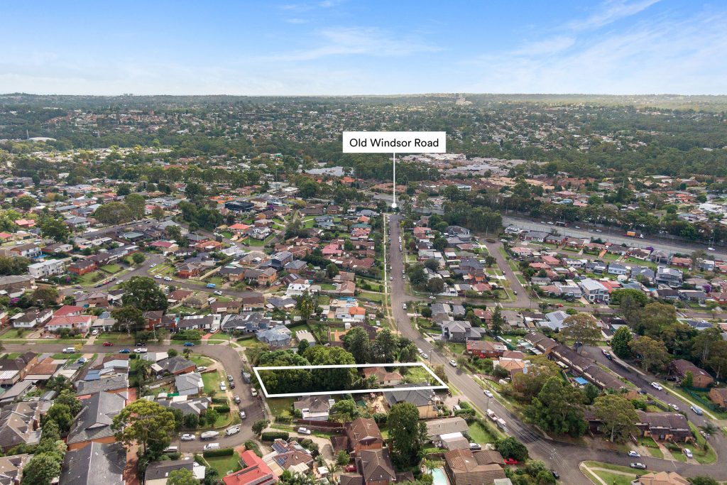 22 Ferndale Close, Constitution Hill NSW 2145 - photo 4