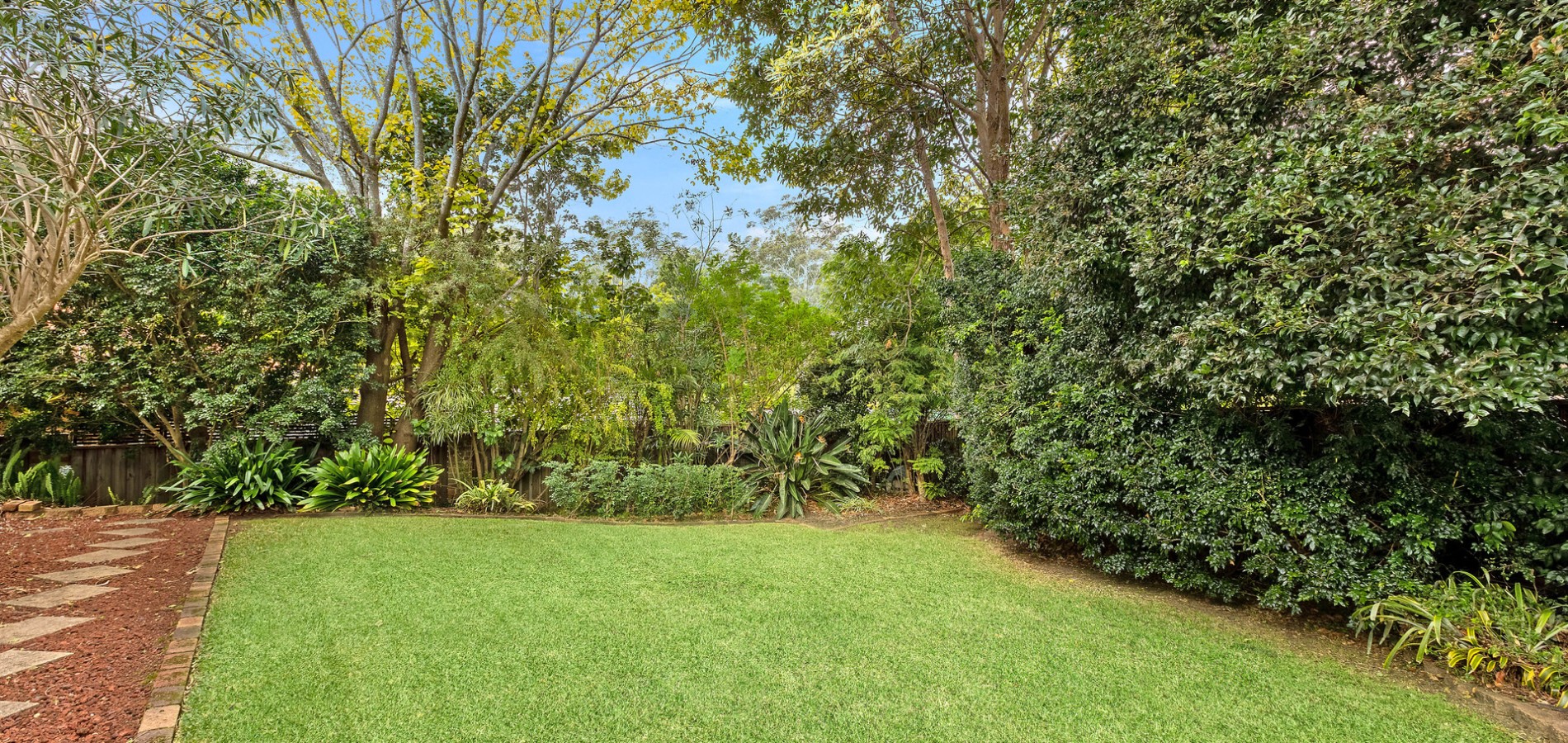 12 Bellwood Place, Castle Hill NSW 2154 - photo 13