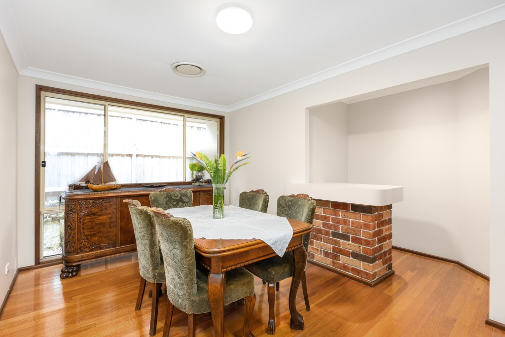 12 Bellwood Place, Castle Hill NSW 2154 - photo 4