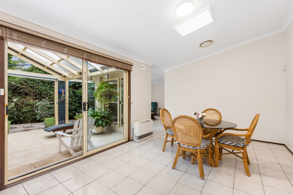 12 Bellwood Place, Castle Hill NSW 2154 - photo 6