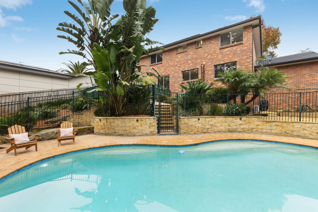 9 Woodchester Close, Castle Hill NSW 2154 - photo 16