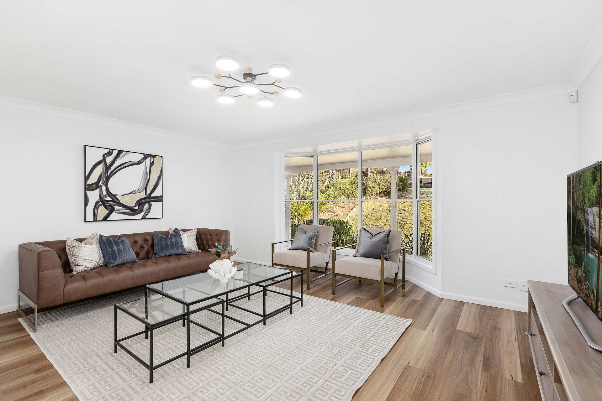 9 Woodchester Close, Castle Hill NSW 2154 - photo 4