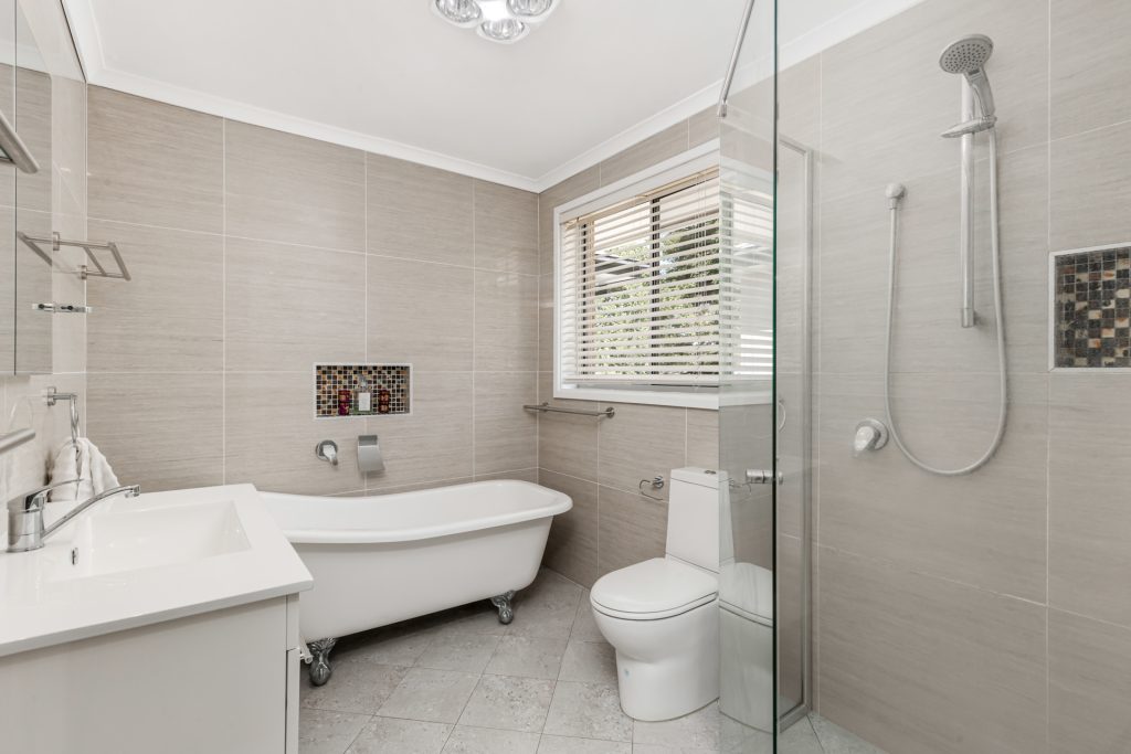 23 Sanders Crescent, Kings Langley NSW 2147 - photo 7