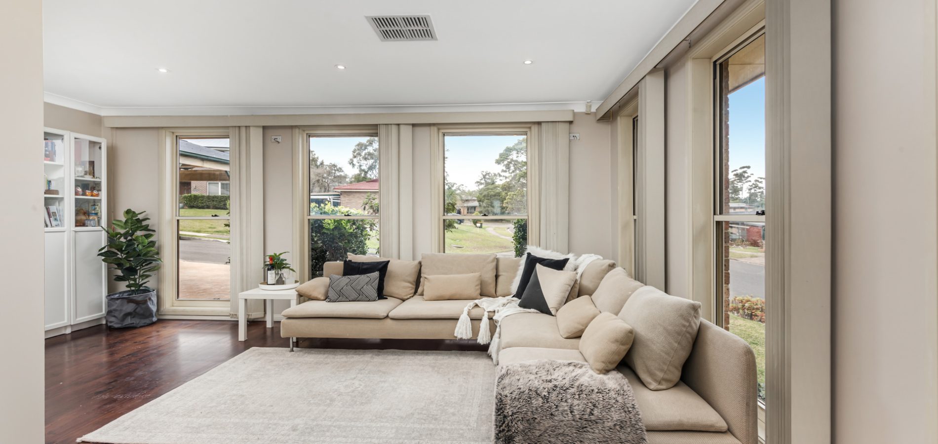 10 Wilkinson Avenue, Kings Langley NSW 2147 - photo 4