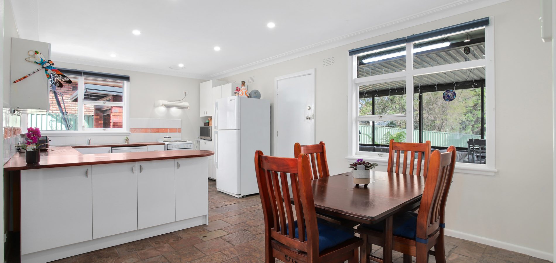 5 Suzanne Street, Seven Hills NSW 2147 - photo 5