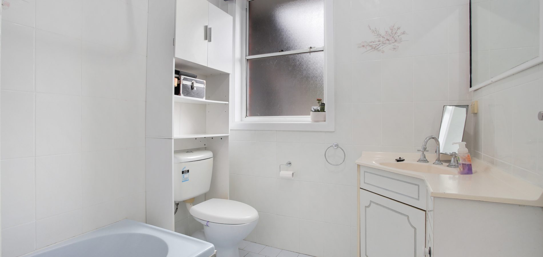 5 Suzanne Street, Seven Hills NSW 2147 - photo 8