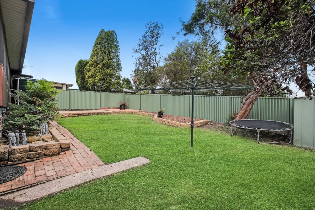5 Suzanne Street, Seven Hills NSW 2147 - photo 10