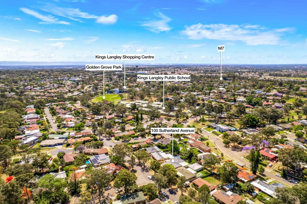 100 Sutherland Avenue, Kings Langley NSW 2147 - photo 12