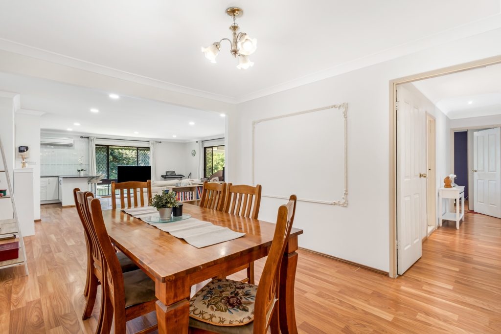 100 Sutherland Avenue, Kings Langley NSW 2147 - photo 4