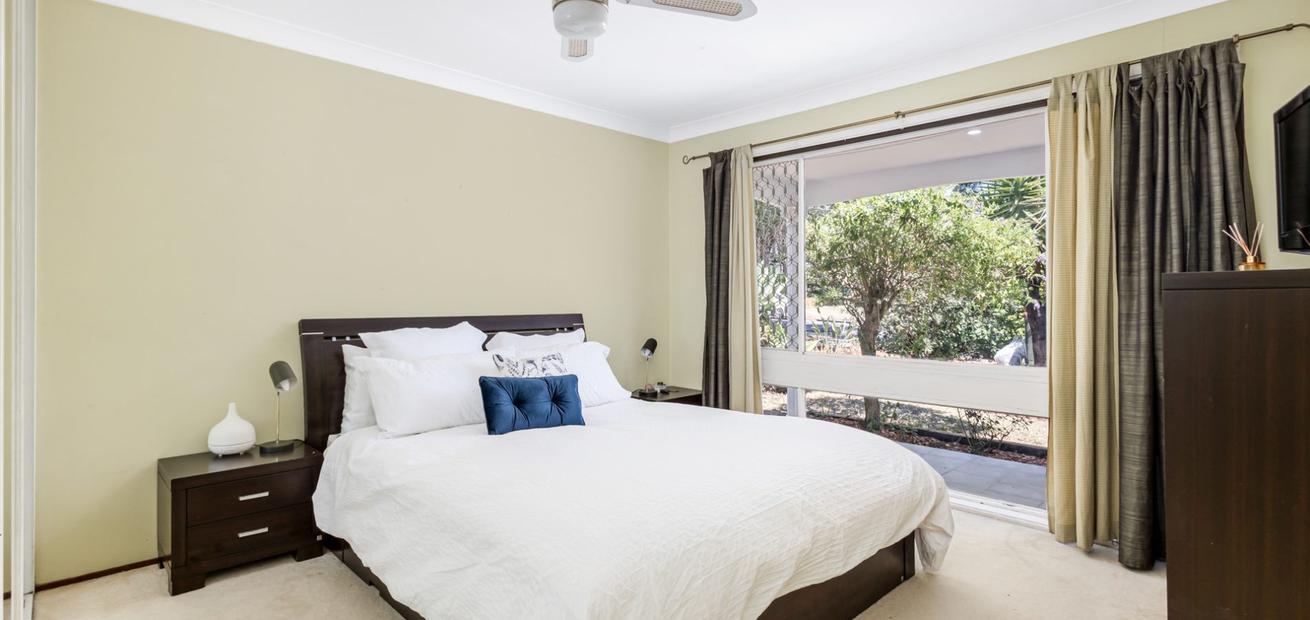 100 Sutherland Avenue, Kings Langley NSW 2147 - photo 6