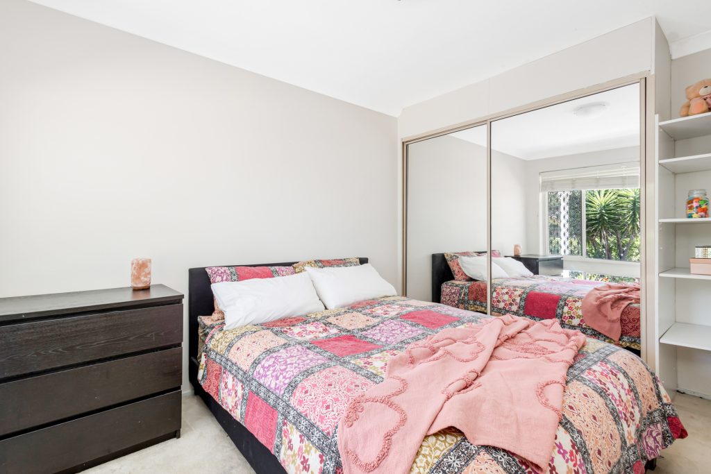 100 Sutherland Avenue, Kings Langley NSW 2147 - photo 7
