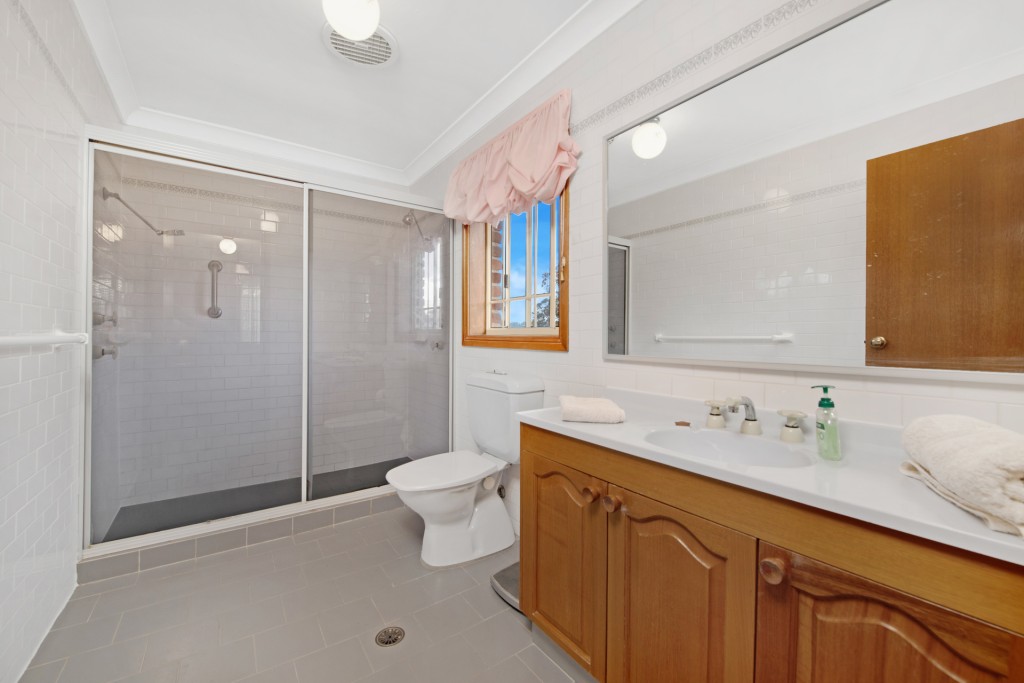 11 Minago Place, Castle Hill NSW 2154 - photo 3