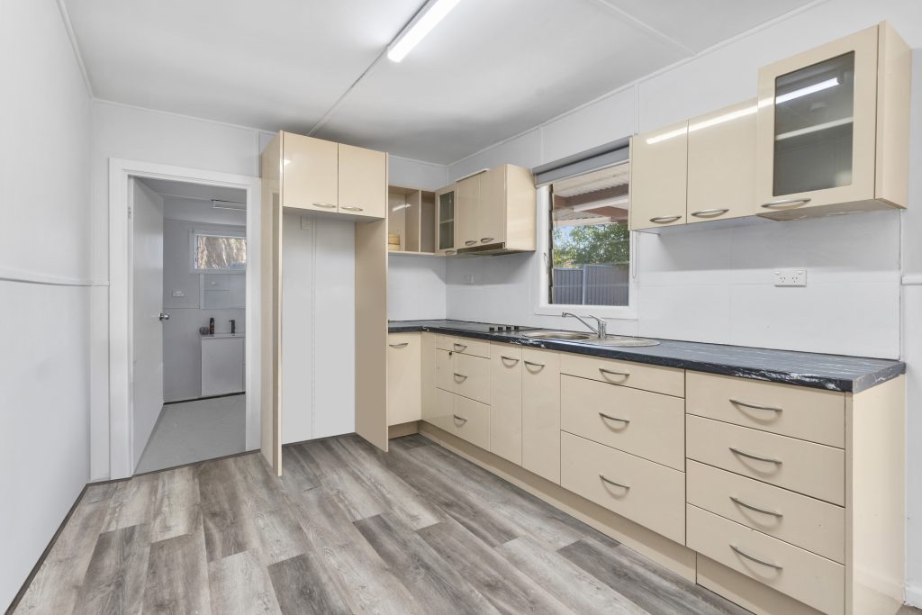 28 Cronin Street, Penrith NSW 2750 - photo 14