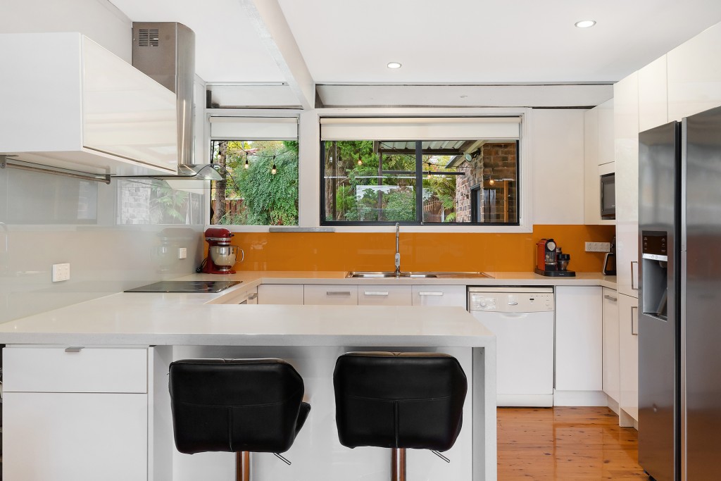 1 Nyalla Place, Castle Hill NSW 2154 - photo 2