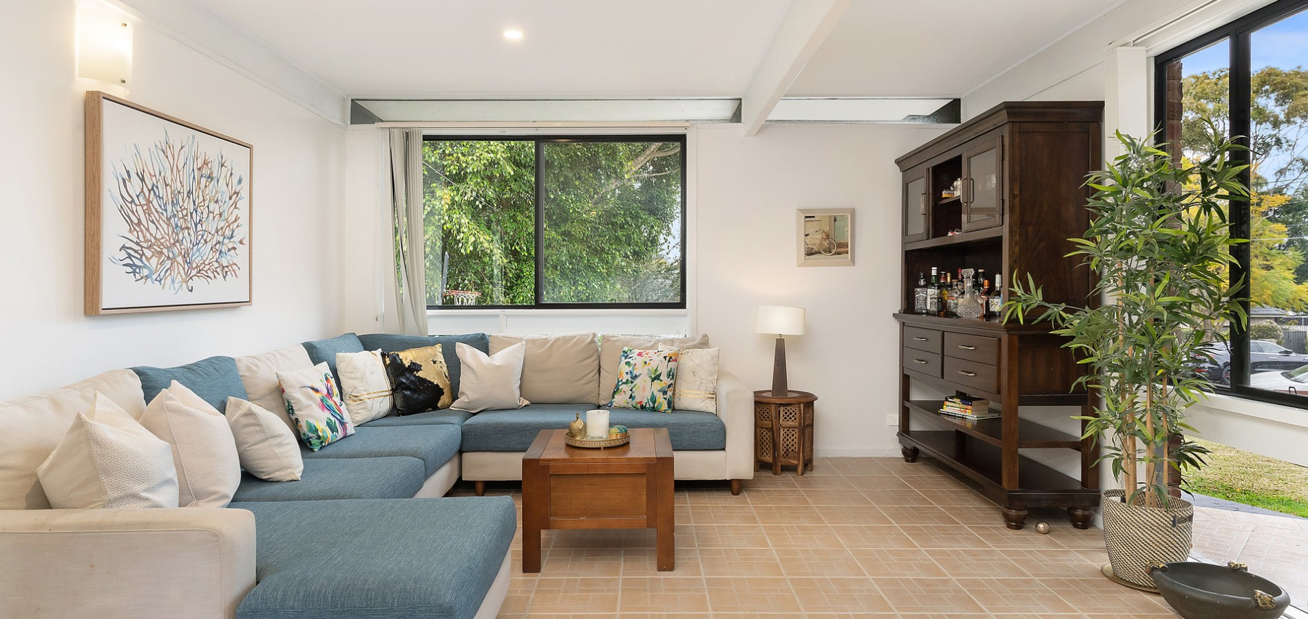 1 Nyalla Place, Castle Hill NSW 2154 - photo 4