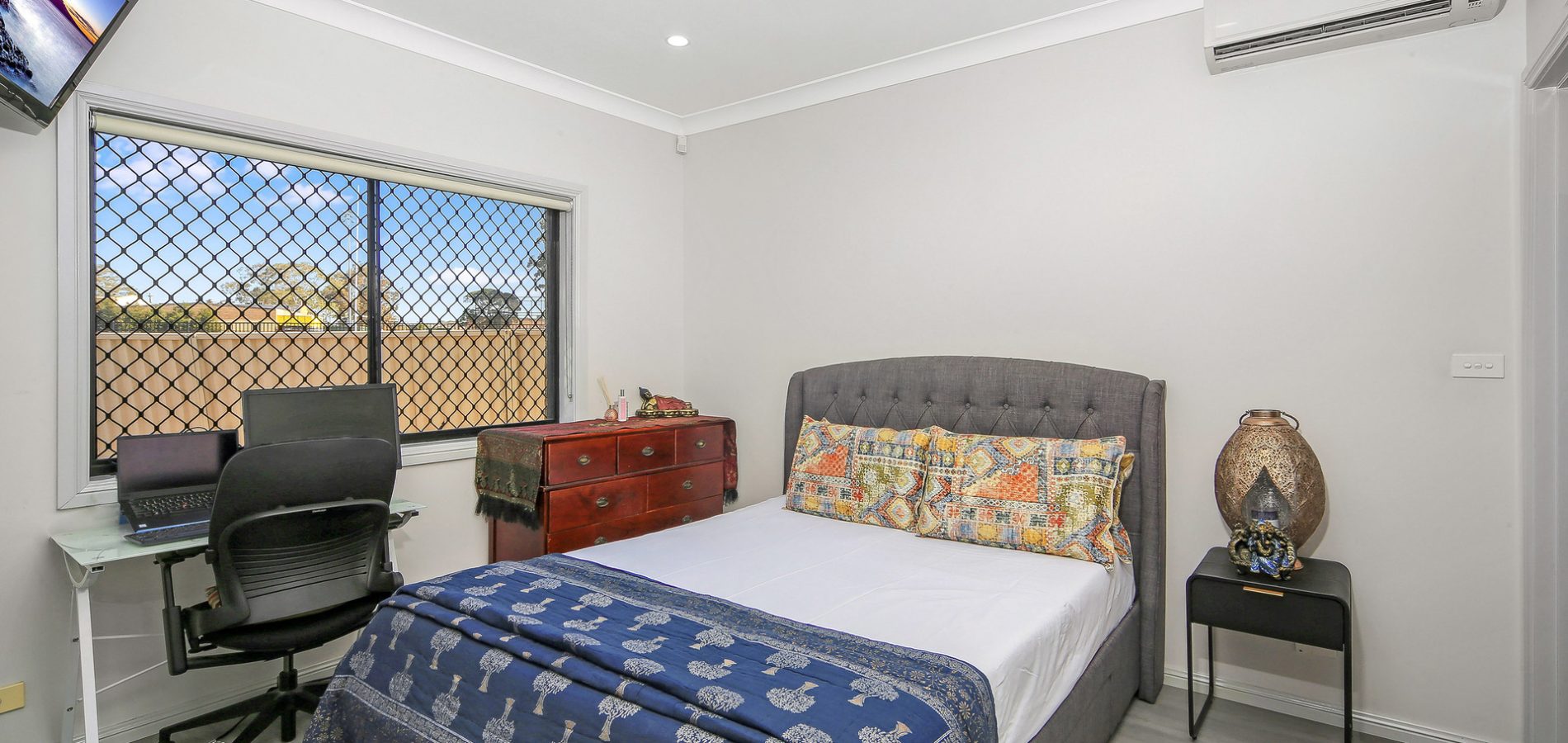 4/2 Mifsud Street, Girraween NSW 2145 - photo 6