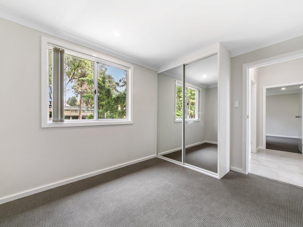 4 Kiola Place, Castle Hill NSW 2154 - photo 17