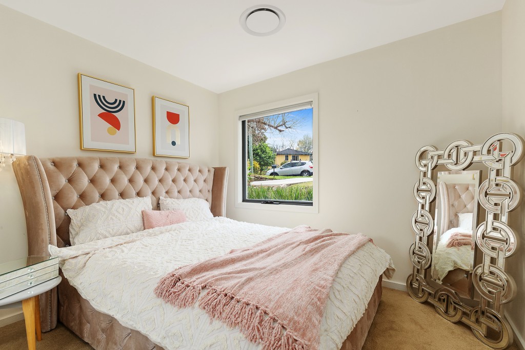 4 Kiola Place, Castle Hill NSW 2154 - photo 6