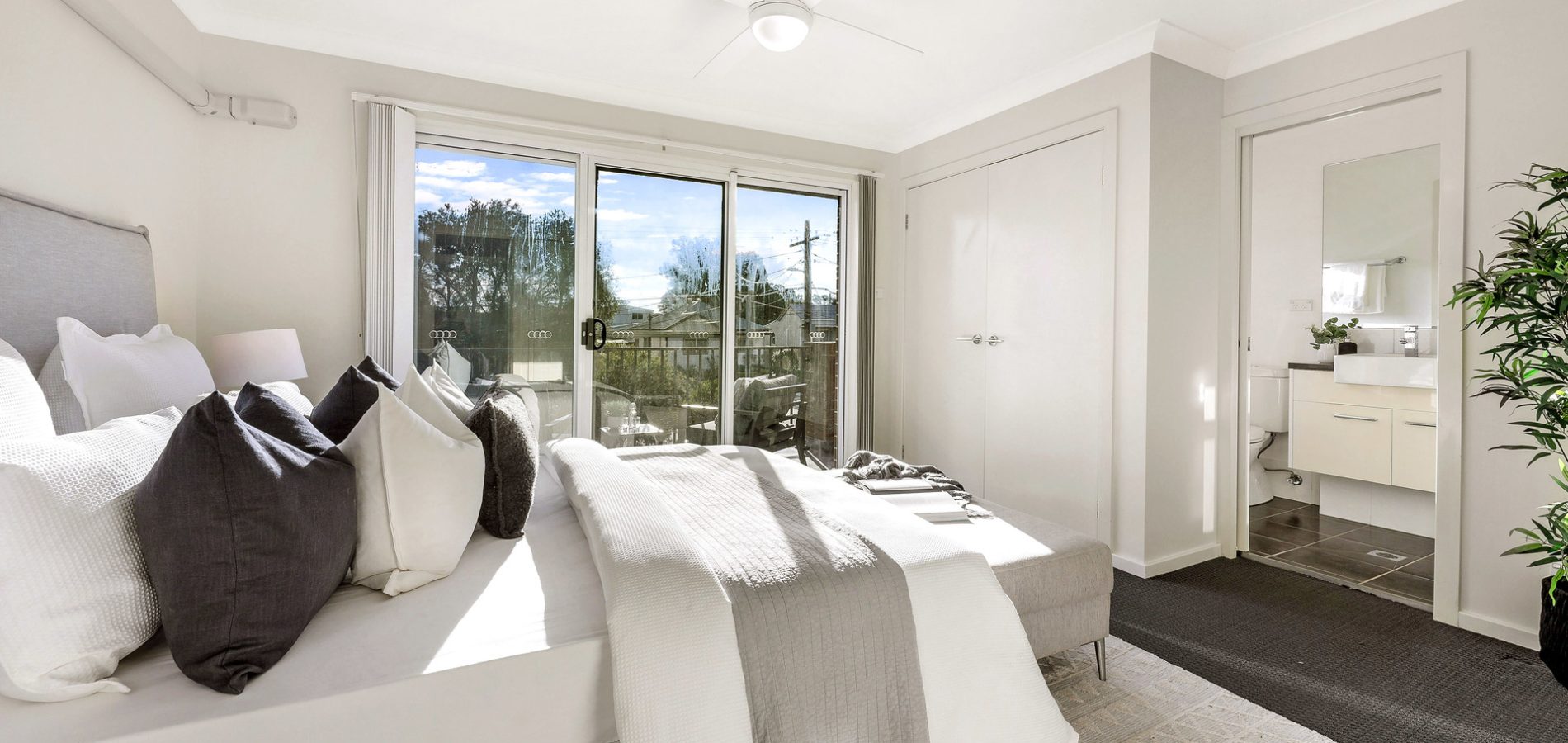 2/21 Clement Street, Guildford NSW 2161 - photo 8