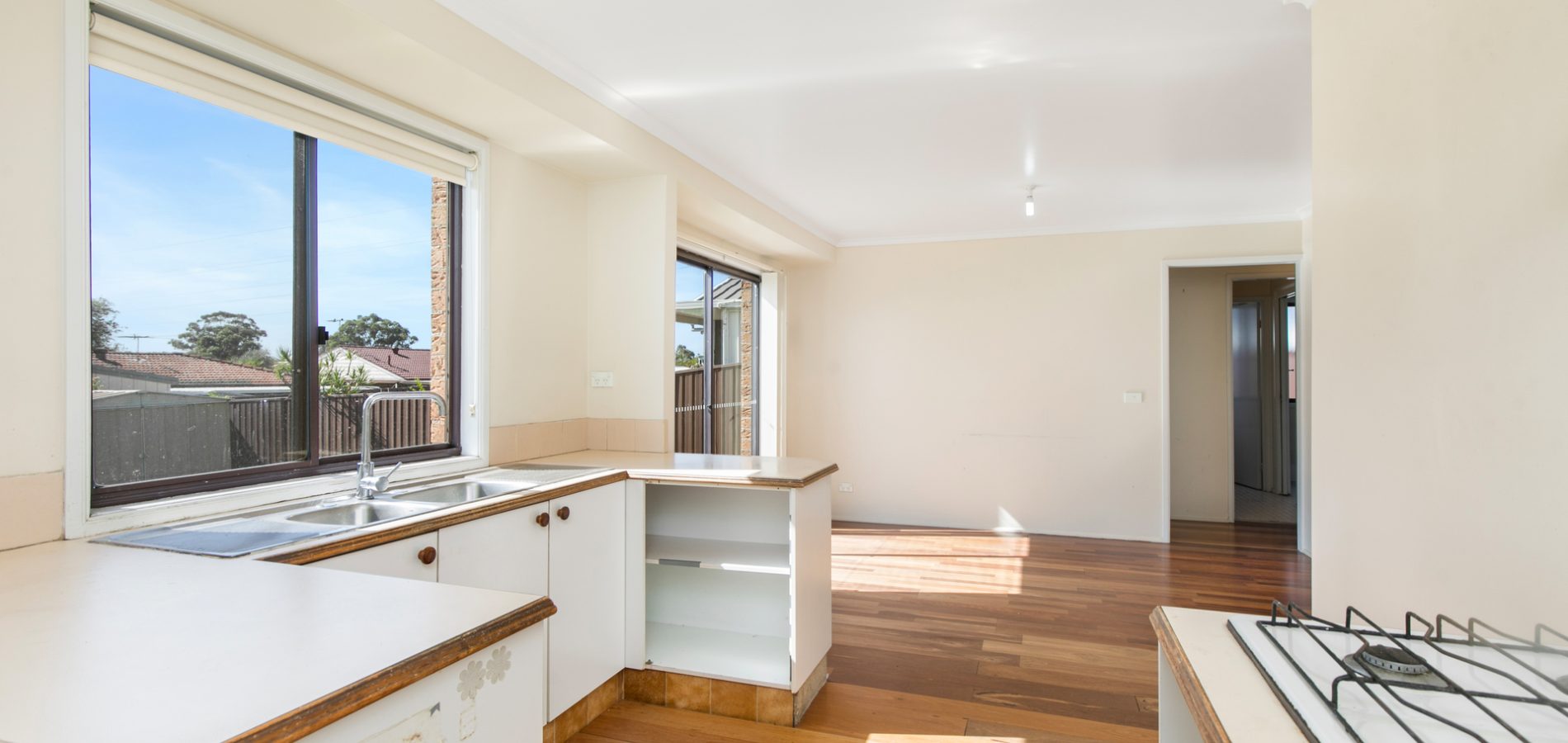 7 Carroll Crescent, Plumpton NSW 2761 - photo 4