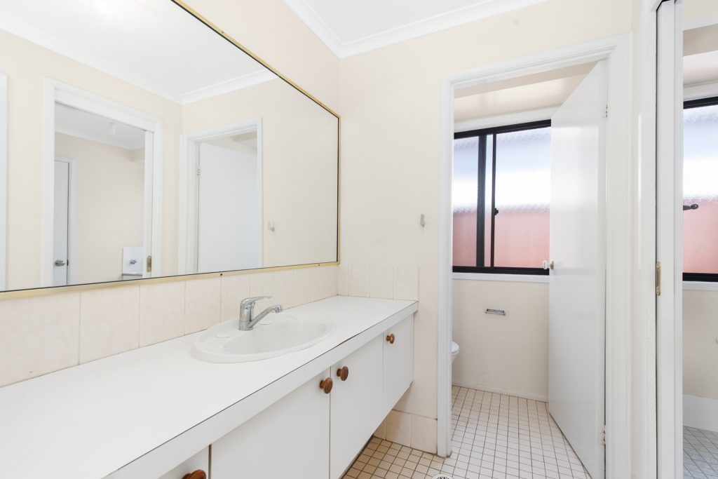 7 Carroll Crescent, Plumpton NSW 2761 - photo 6