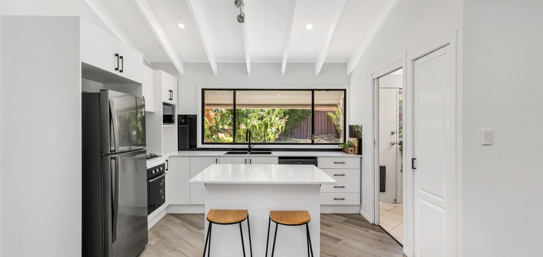 5 Carl Place, Kings Langley NSW 2147 - photo 2