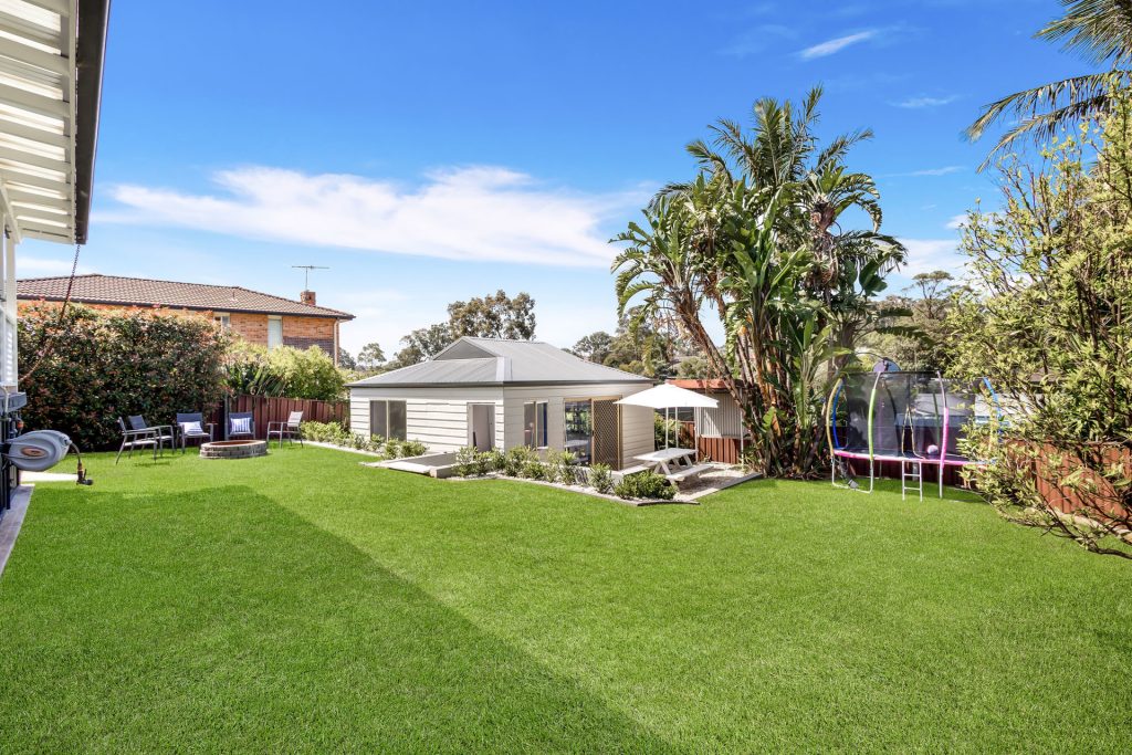 5 Carl Place, Kings Langley NSW 2147 - photo 12