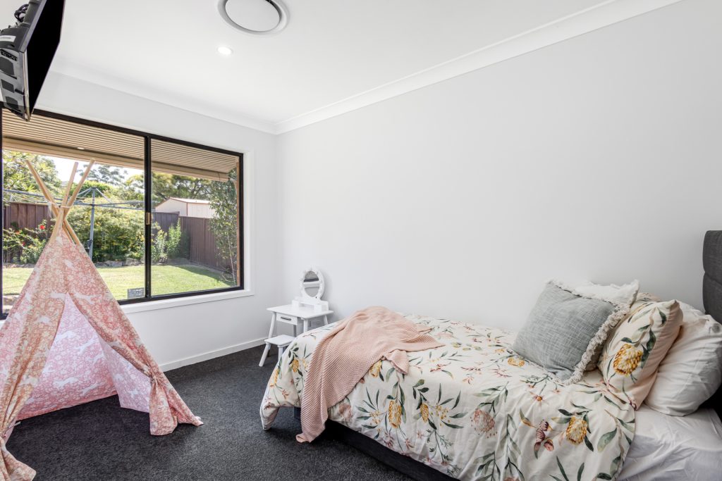 5 Carl Place, Kings Langley NSW 2147 - photo 7